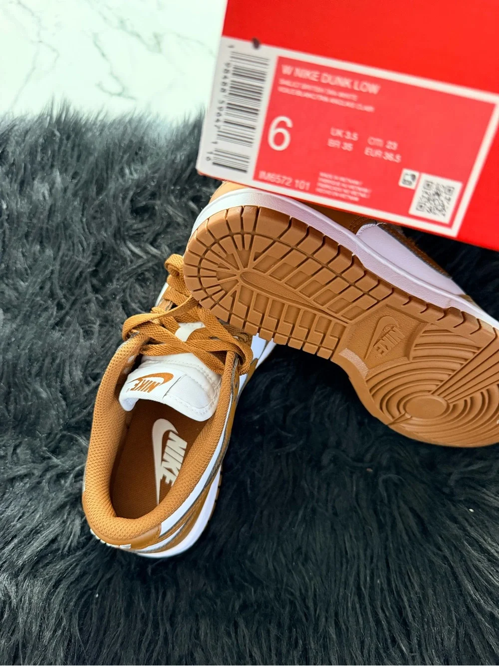 Nike Dunk Low